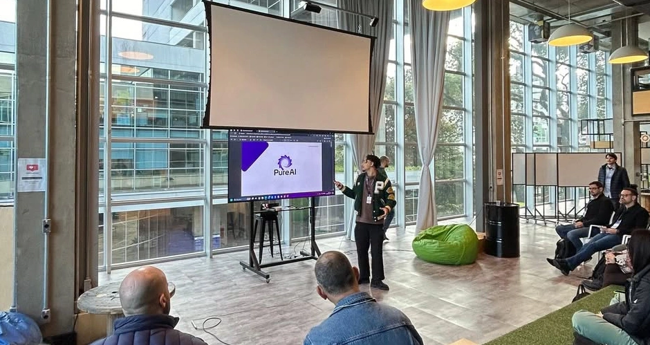 PureAI, presenting a pitch to Amchan